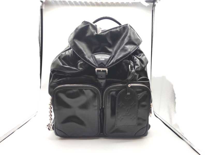 ルイヴィトン買取 モンスリ カーゴ バックパック M13983